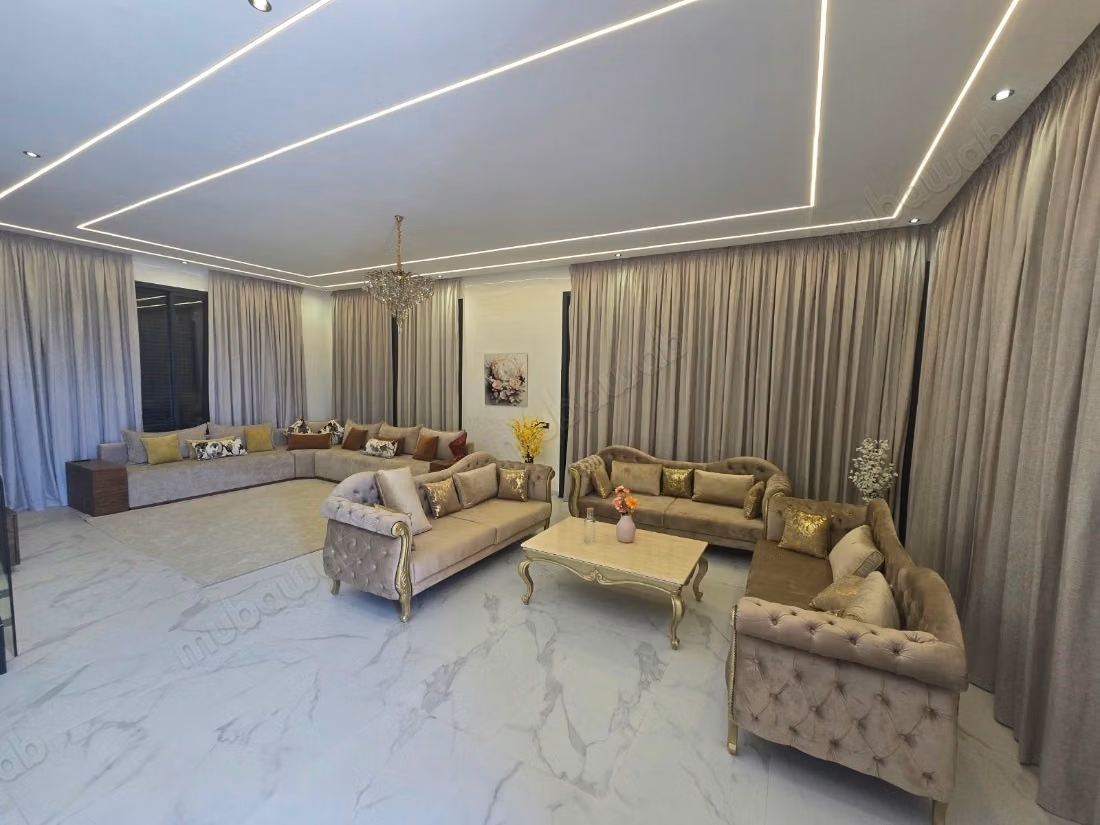 Exceptional villa on the road to Amizmiz
