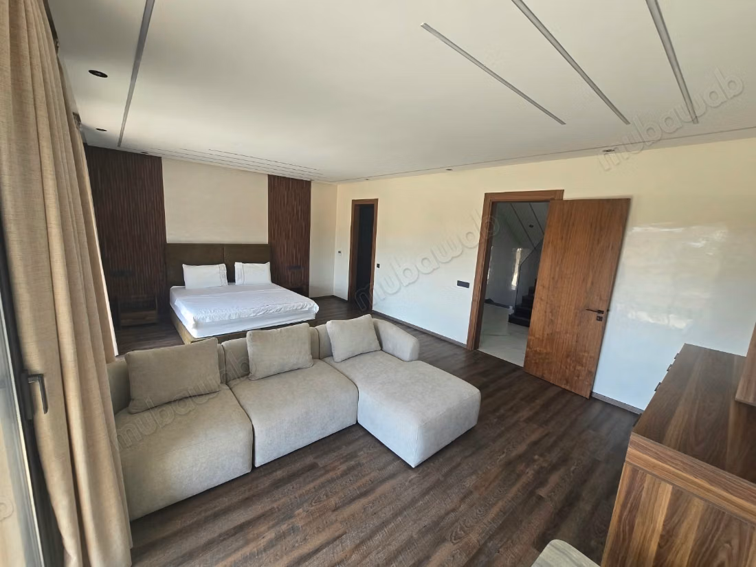 Exceptional villa on the road to Amizmiz