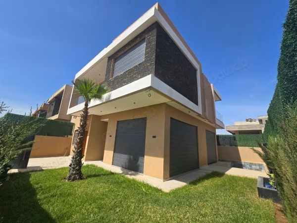 Exceptional villa on the road to Amizmiz
