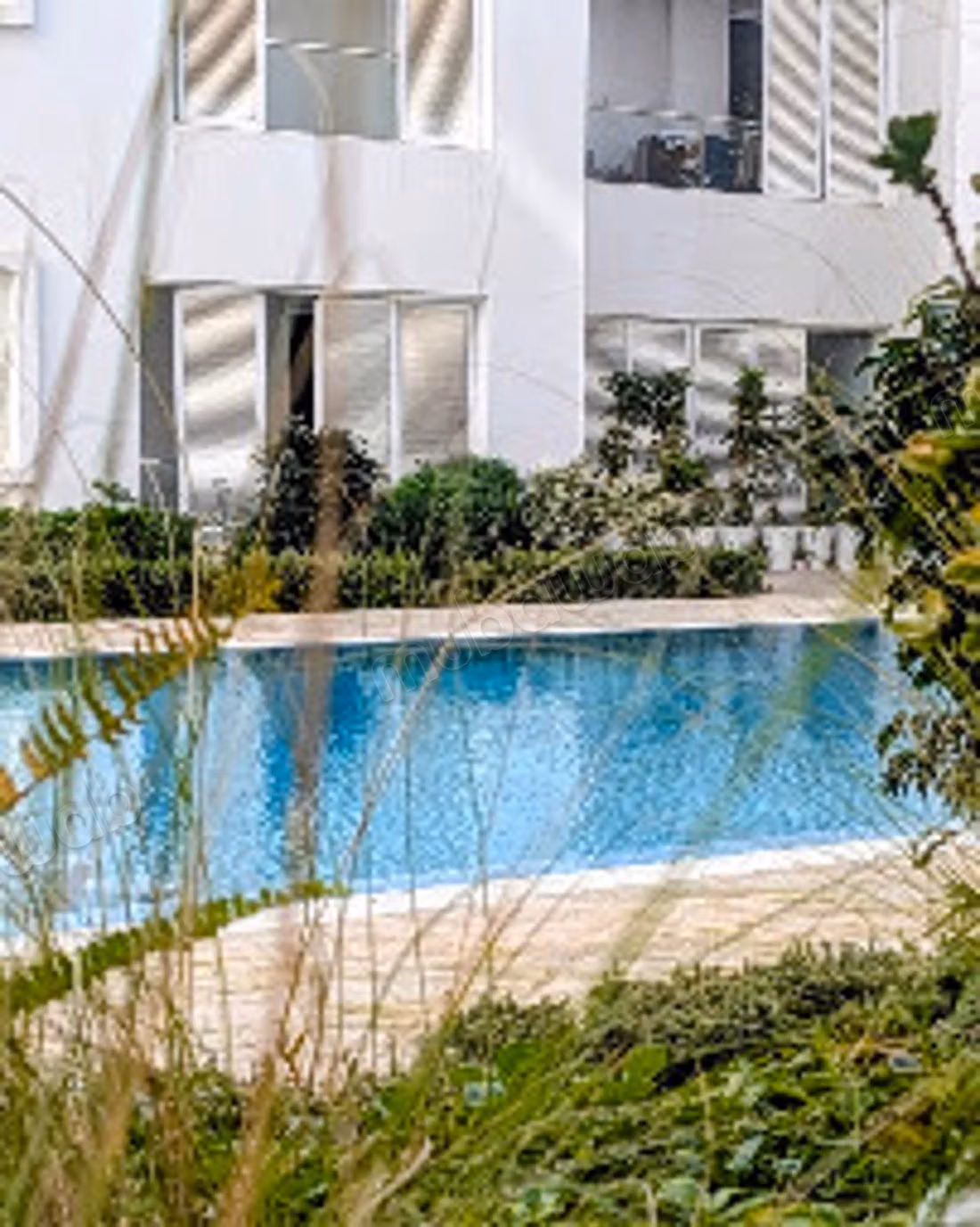 Sell apartment in Mannesmann. Area 85 m². Pool and concierge service