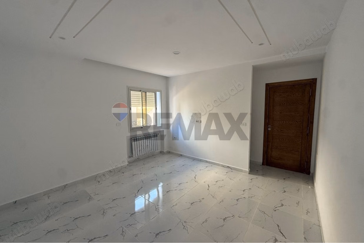 À Vendre Maison S2 au RDC à Borj Louzir