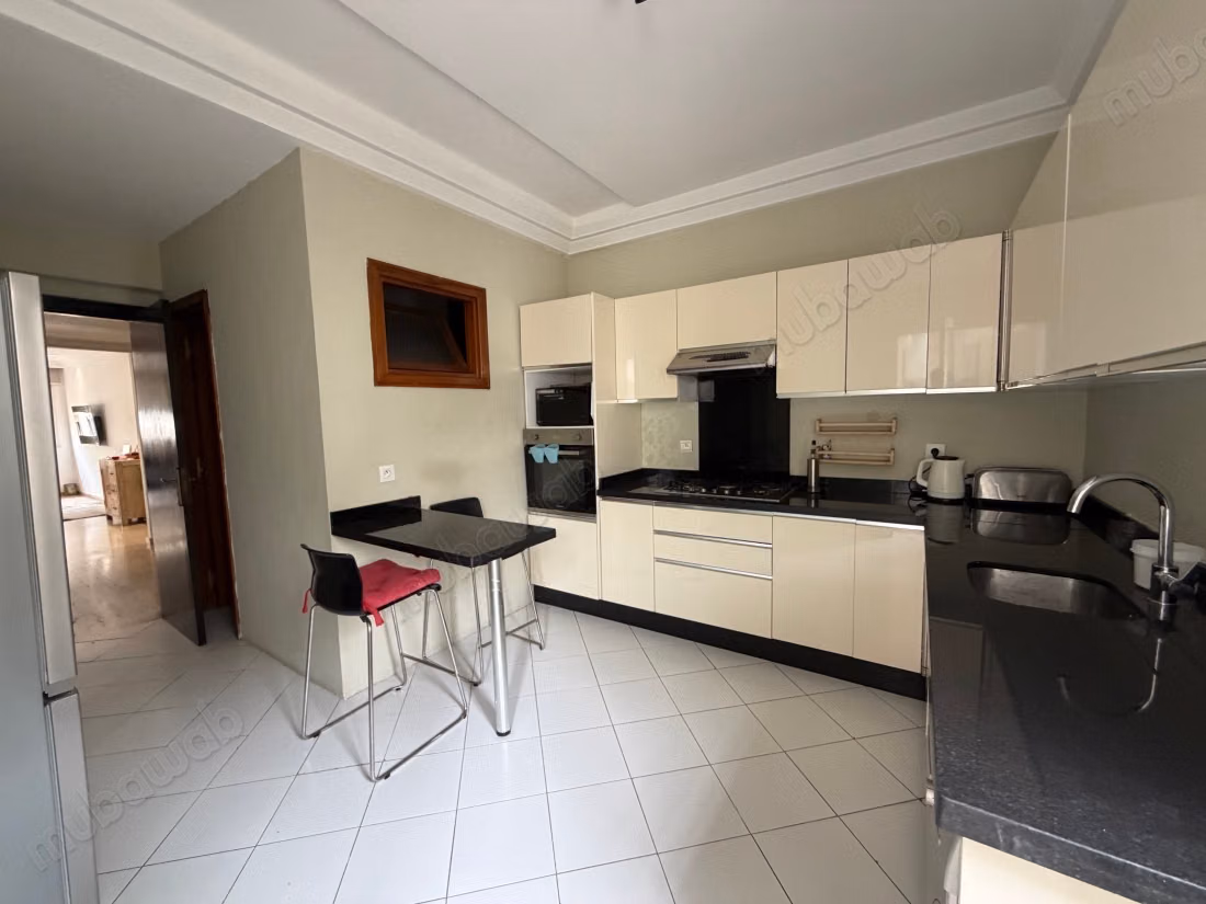 Location d'un appartement à Gauthier. 3 belles chambres. Meublé
