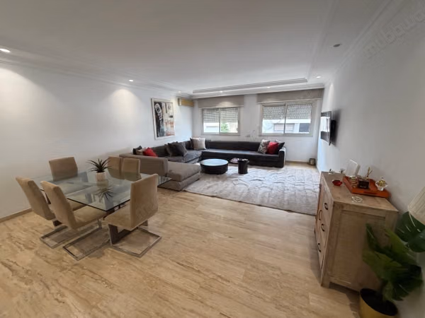 Location d'un appartement à Gauthier. 3 belles chambres. Meublé