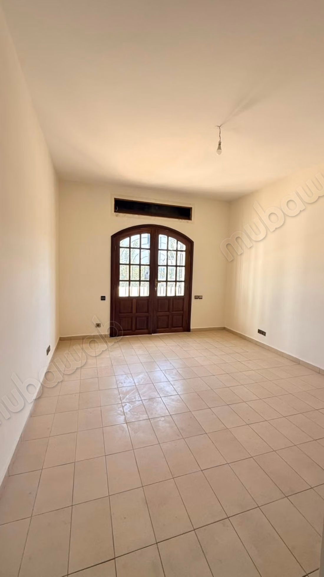 900m² Villa te huur in Hay Riad