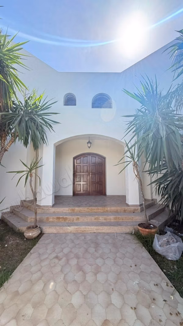 Villa di 900m² in affitto a Hay Riad