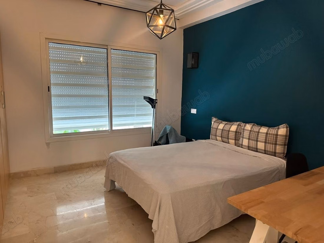 Bel appartement en location à El Menzeh. 3 pièces confortables. Bien meublé