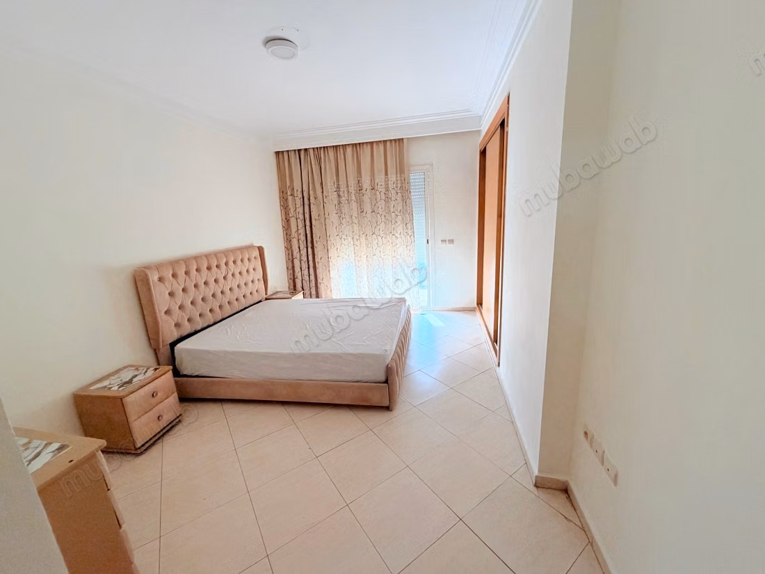 Apartamento en alquiler en Roches Noires. Superficie 55 m². Bien amueblado