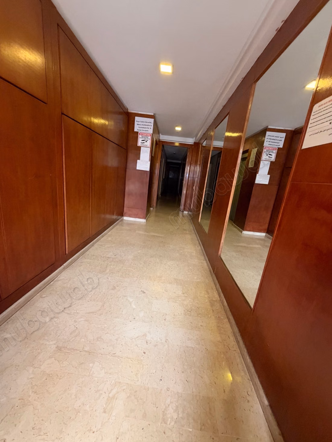 Apartamento en alquiler en Roches Noires. Superficie 55 m². Bien amueblado