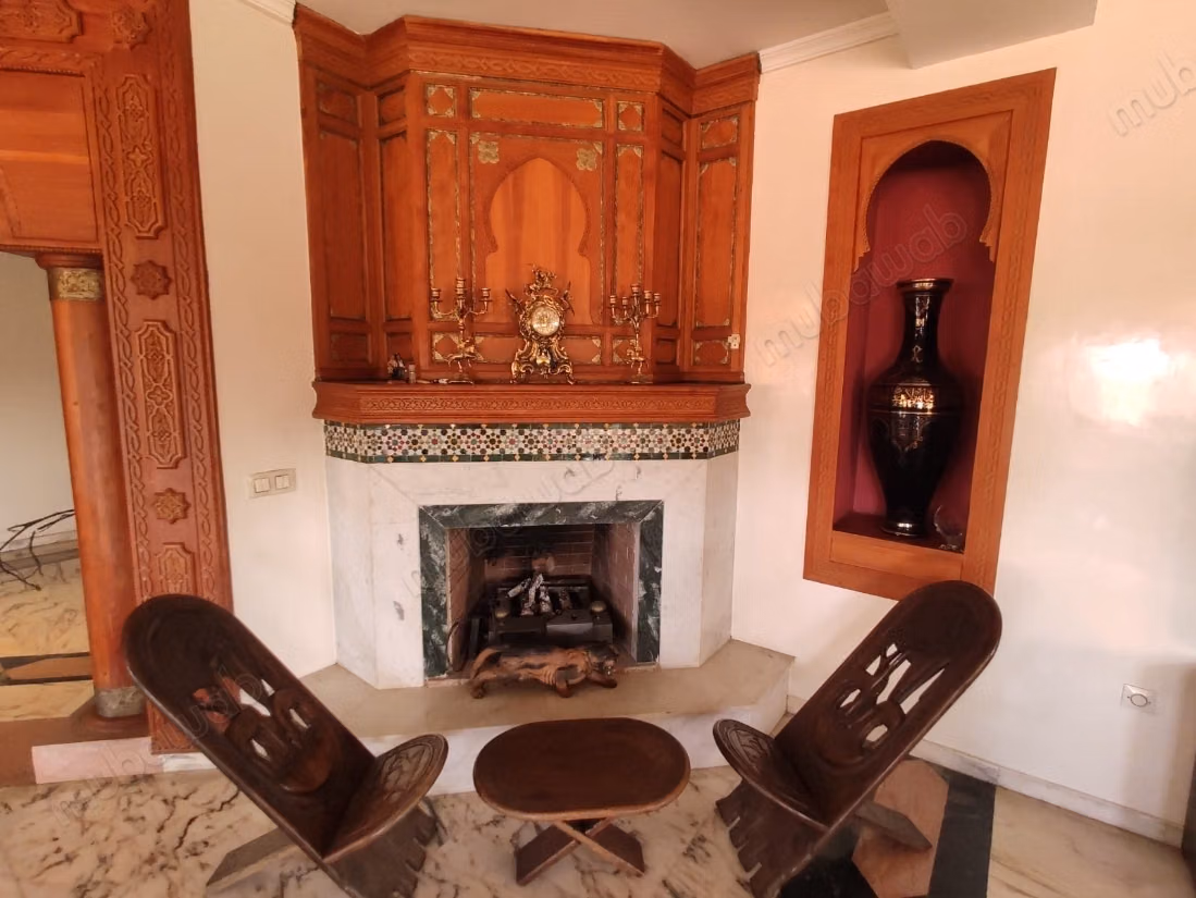 Apartment for sale in Victor Hugo. 3 comfortable rooms. Concierge service, air conditioning