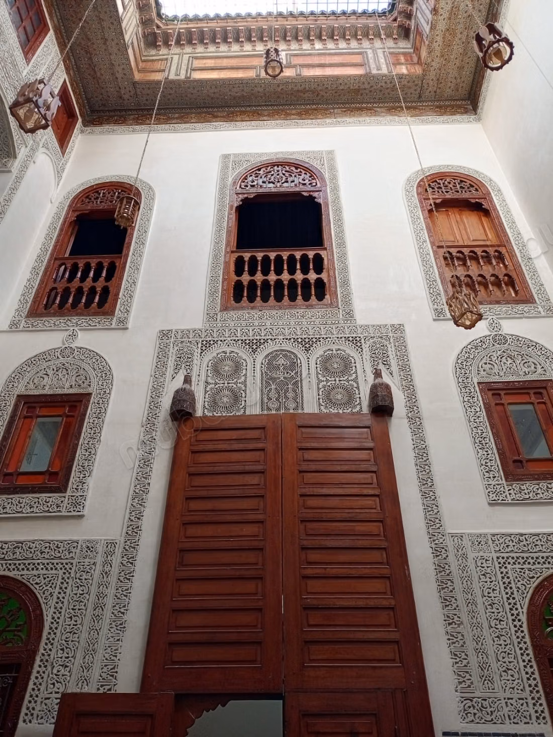 Riad for sale in Talaa. 11 large rooms. Well furnished