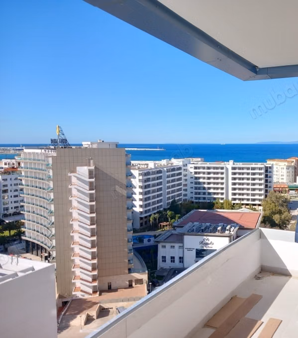 Appartement Vide A Vendre Malabata 
Tanger
