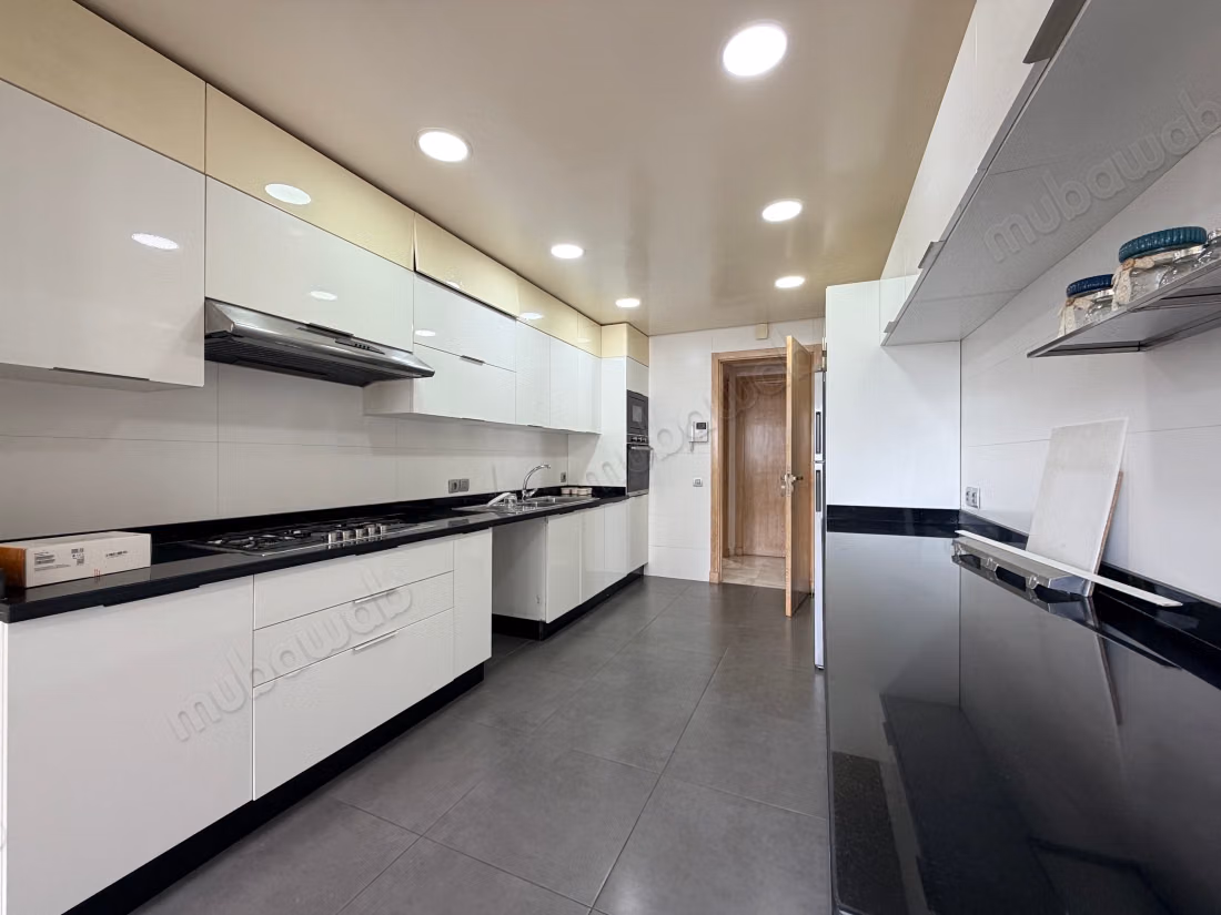 High-end furnished apartment - 190 m² - The Princesses