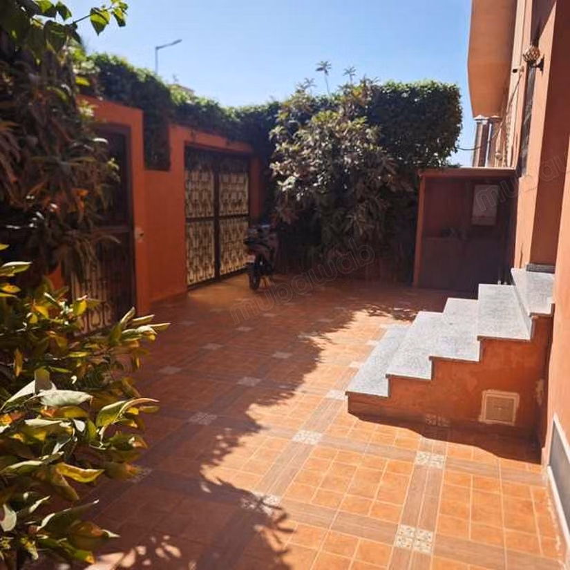 Villa for Sale of 254.0 m² in Marrakech, Portes De Marrakech Addoha