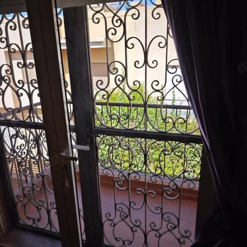 Villa for Sale of 254.0 m² in Marrakech, Portes De Marrakech Addoha