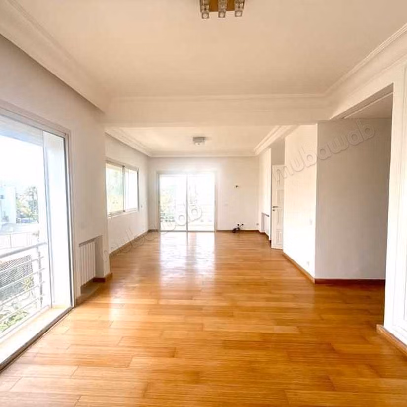 Villa for Rent of 342.0 m² in Casablanca, Ain Diab