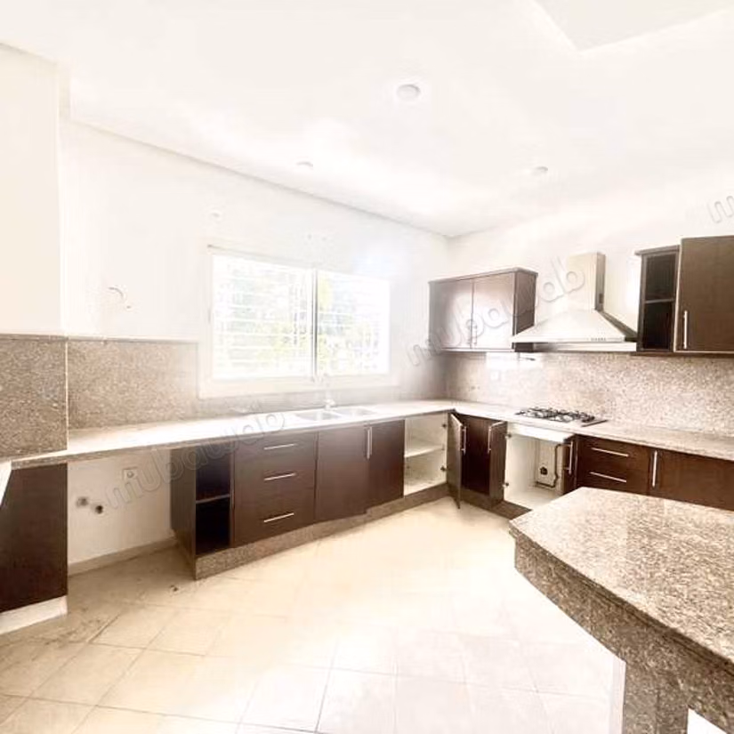 Villa for Rent of 342.0 m² in Casablanca, Ain Diab