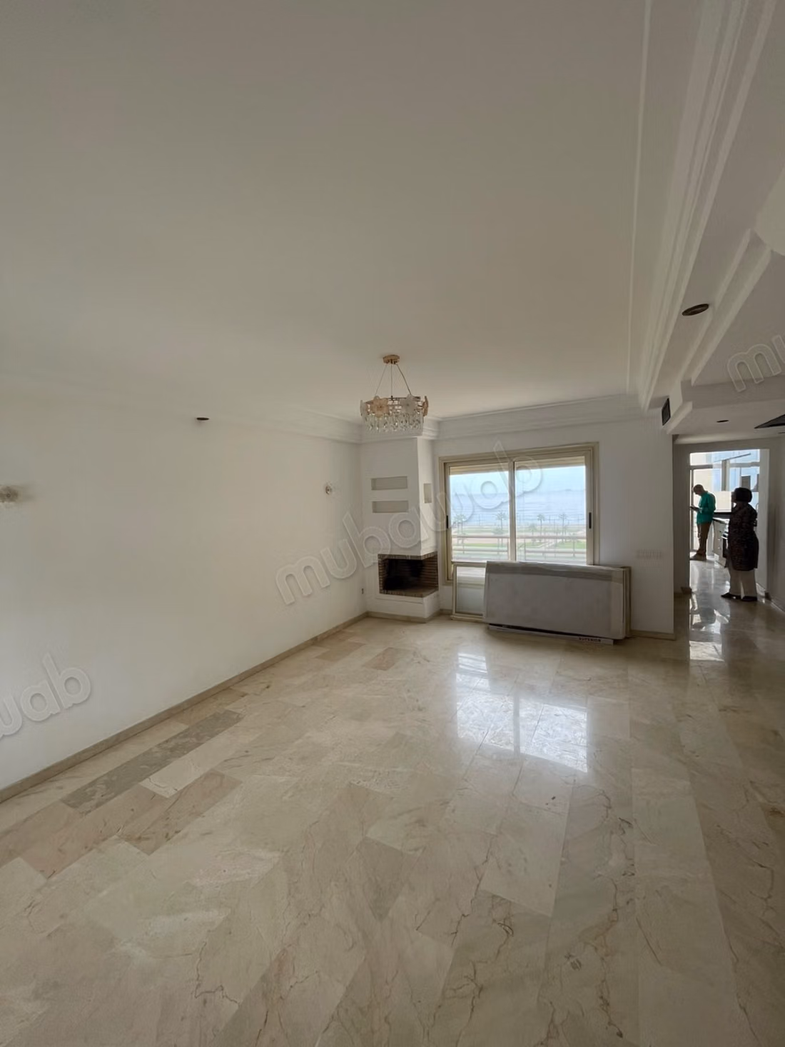 Empty apartment for rent - Ain Diab