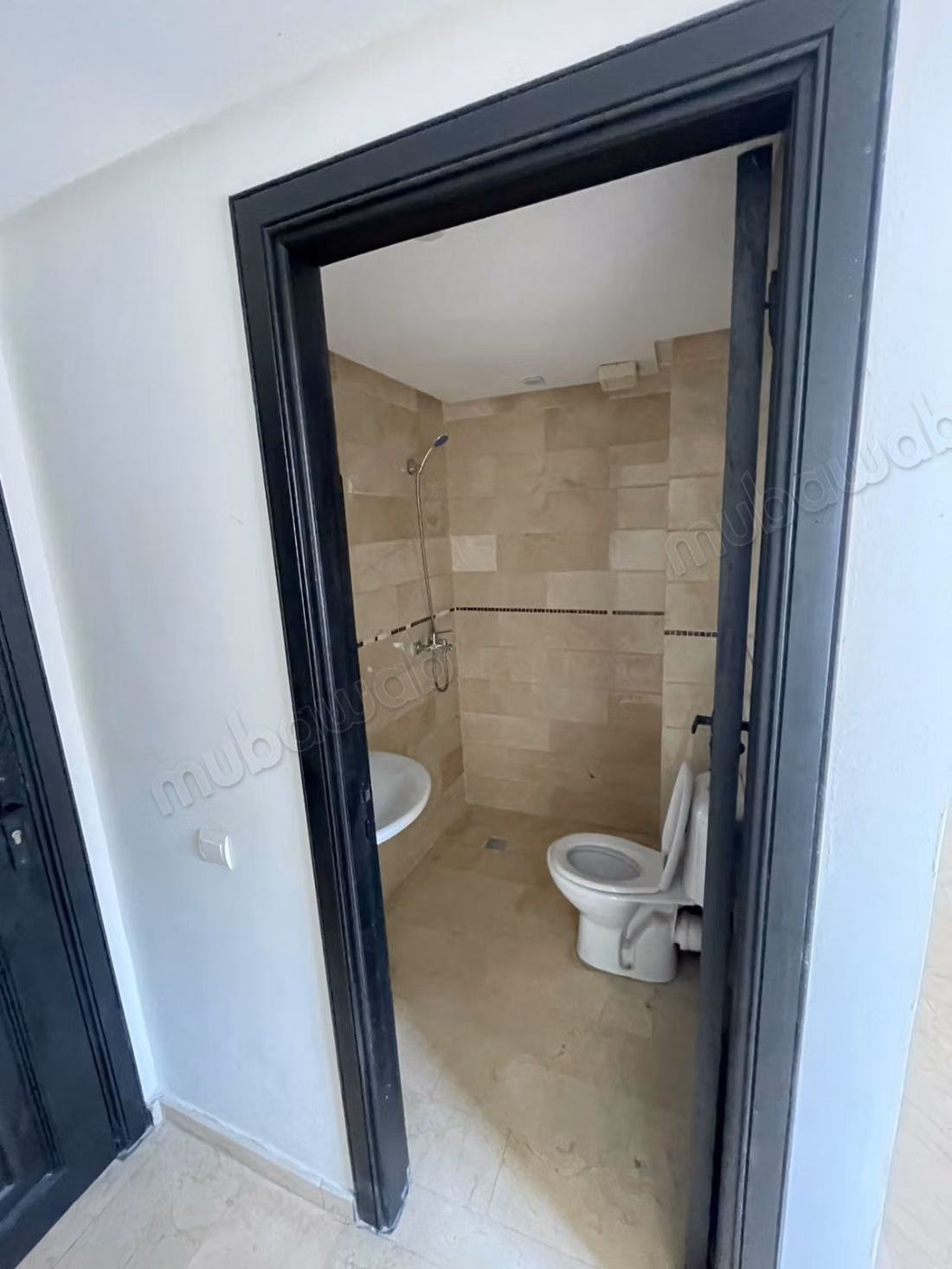 Empty apartment for rent - Ain Diab