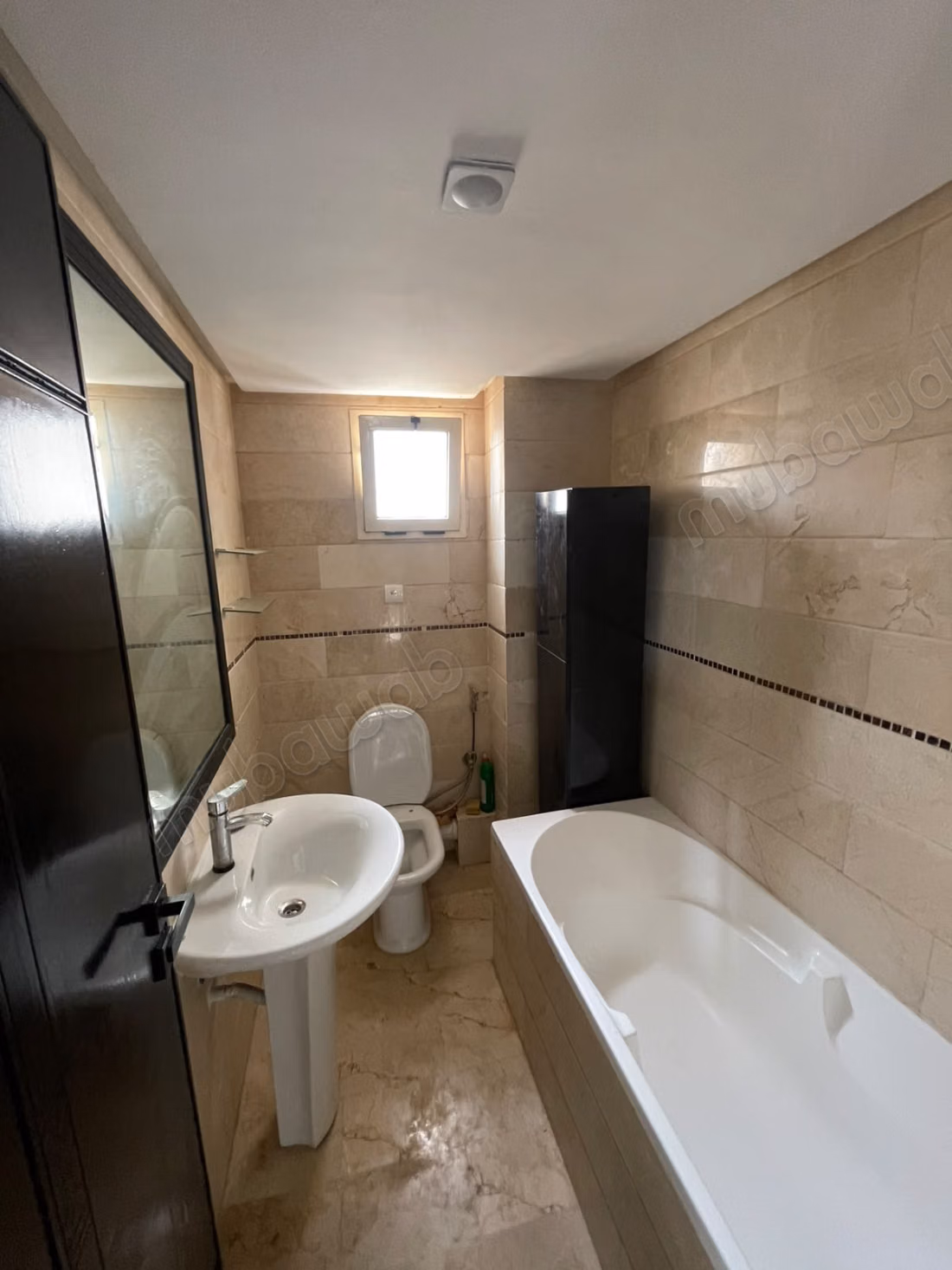 Empty apartment for rent - Ain Diab