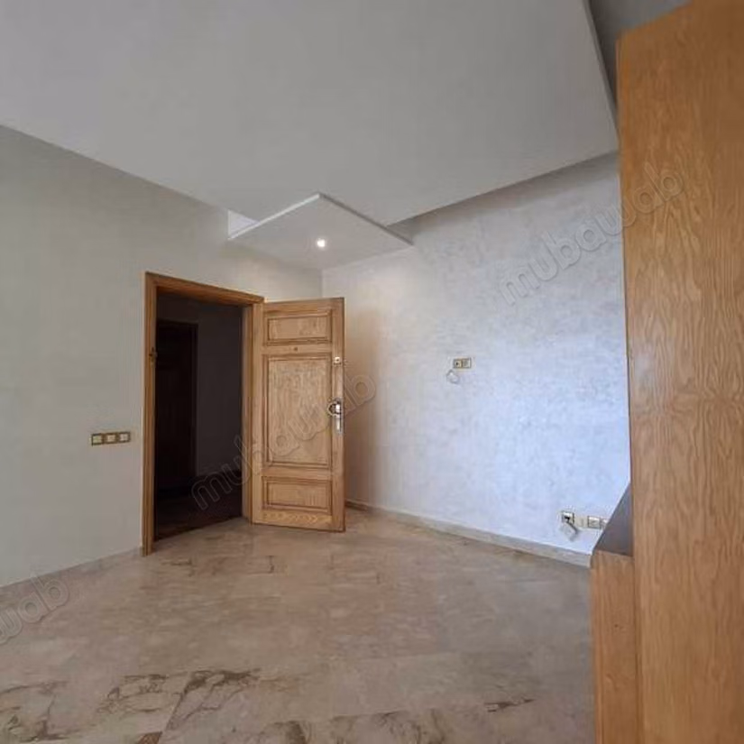Apartment for Sale of 130.0 m² in Casablanca, California