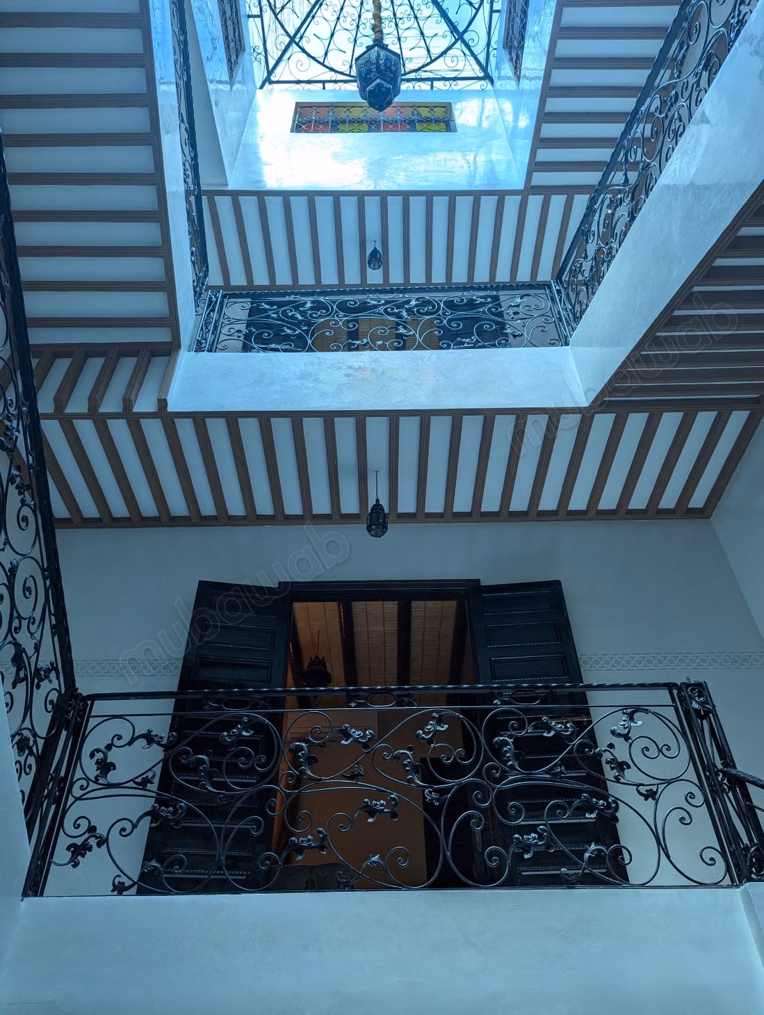 Superb Riad-style triplex, residence with pools