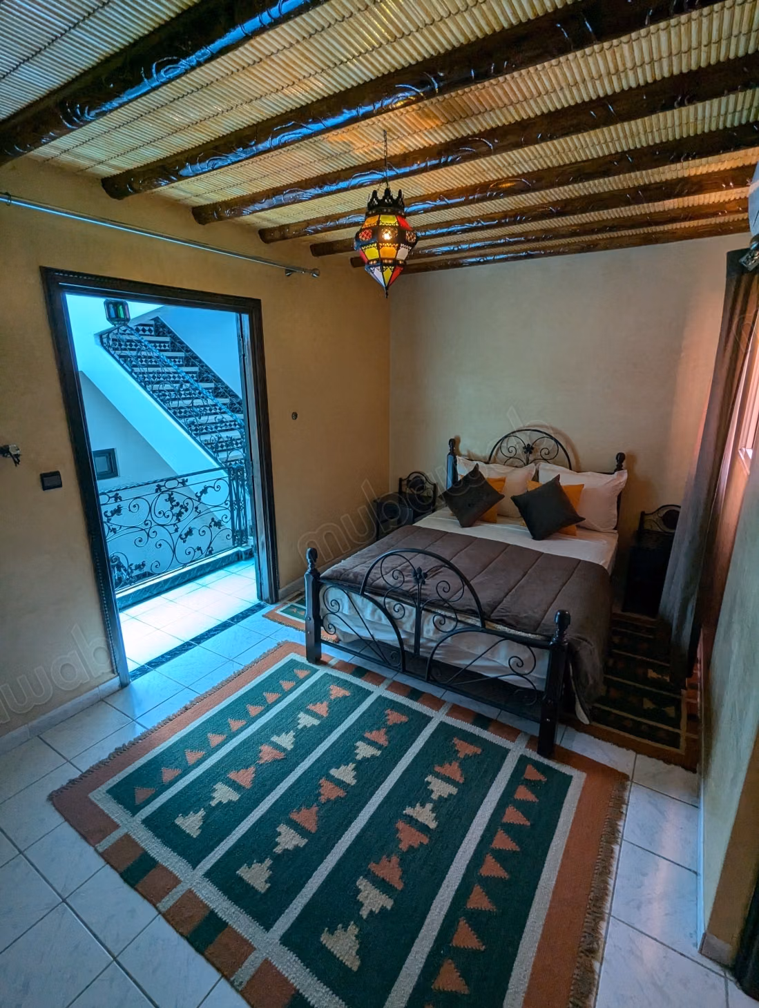 Superb Riad-style triplex, residence with pools
