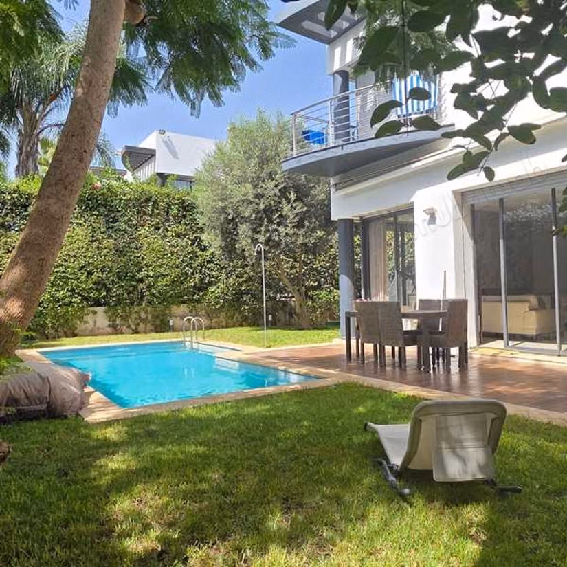 Villa for Sale of 426.0 m² in Bouskoura, Bouskoura