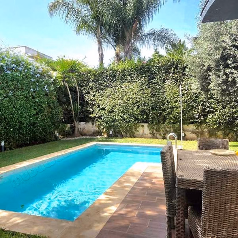 Villa for Sale of 426.0 m² in Bouskoura, Bouskoura