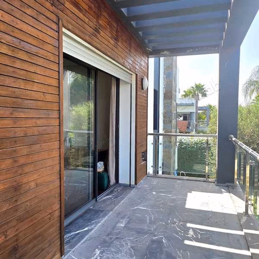 Villa for Sale of 426.0 m² in Bouskoura, Bouskoura