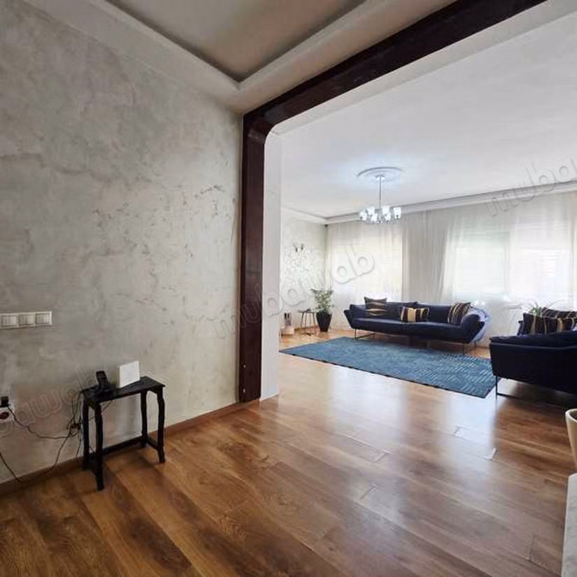 Appartement à Vendre de 146.0 m² à Rabat, Quartier Des Ambassades