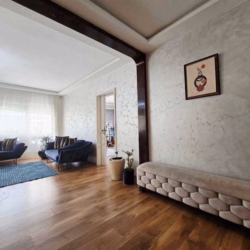 Appartement à Vendre de 146.0 m² à Rabat, Quartier Des Ambassades