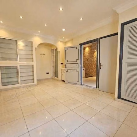 Appartement à Louer de 70.0 m² à Salé, Medina