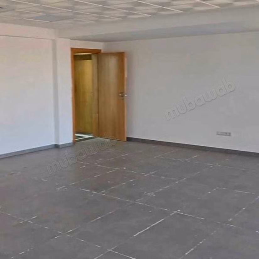 Bureau à Louer de 61.0 m² à Dar Bouazza,
Errahma