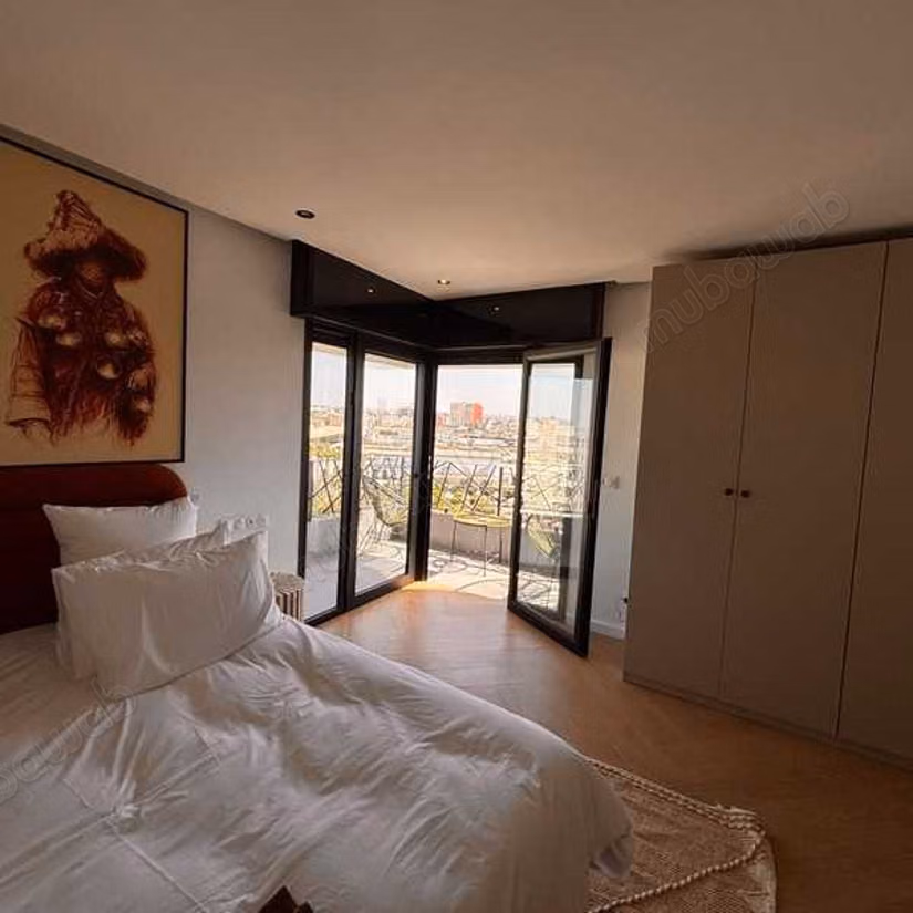Apartment for Sale of 140.0 m² in Casablanca, Belvedere Roches Noires