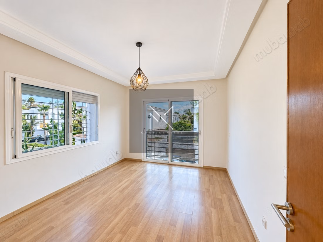 Spacious Villa for Rent with Pool, Ain Diab