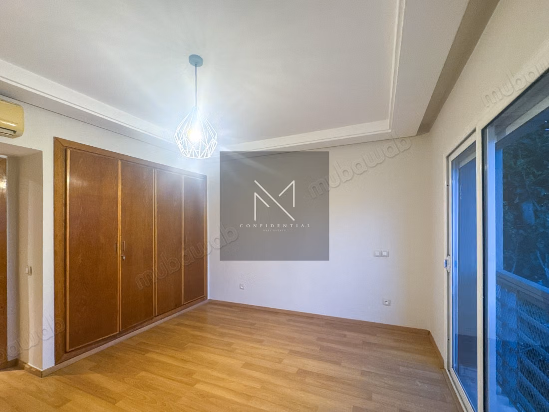 Spacious Villa for Rent with Pool, Ain Diab