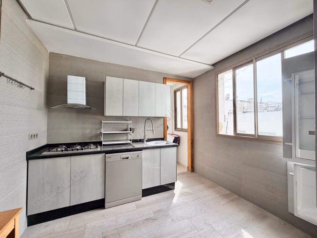 Magnifique appartement en étage élevé