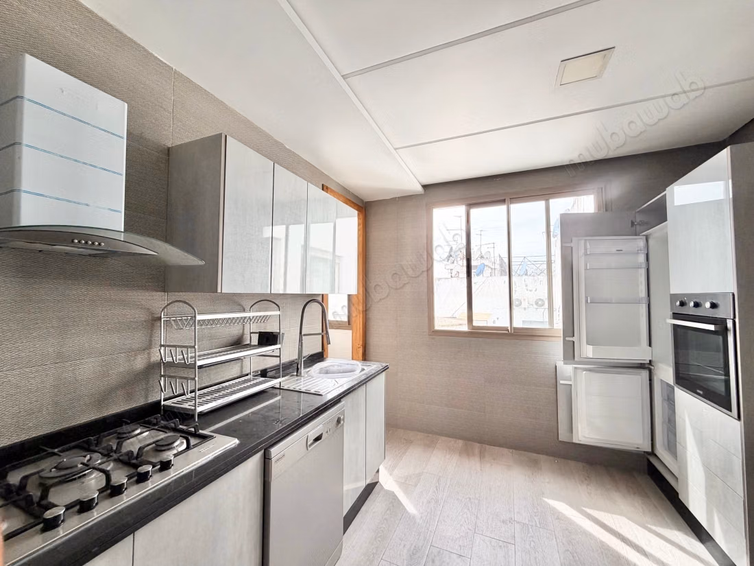 Magnifique appartement en étage élevé