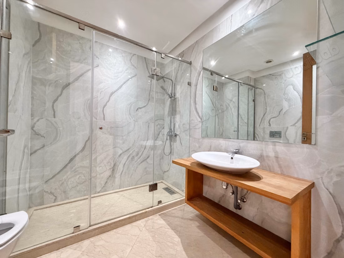 Magnifique appartement en étage élevé