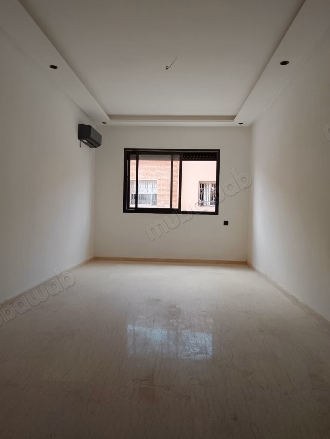 New apartment 56 m² – Medium standing – titled parking