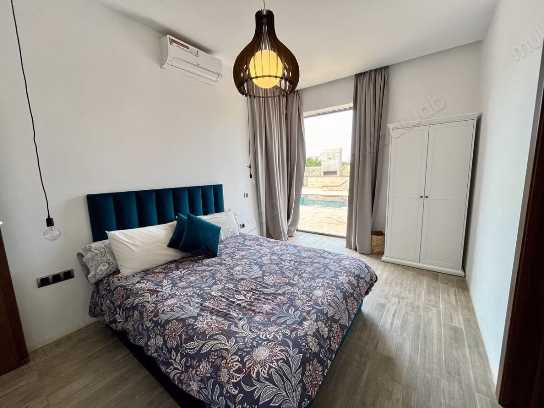Belle villa moderne proche american school