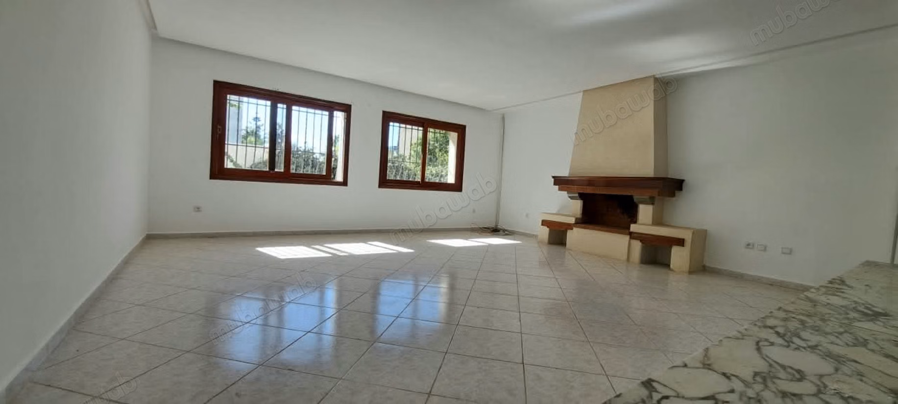 Belle villa a louer ain diab en tres bon etat