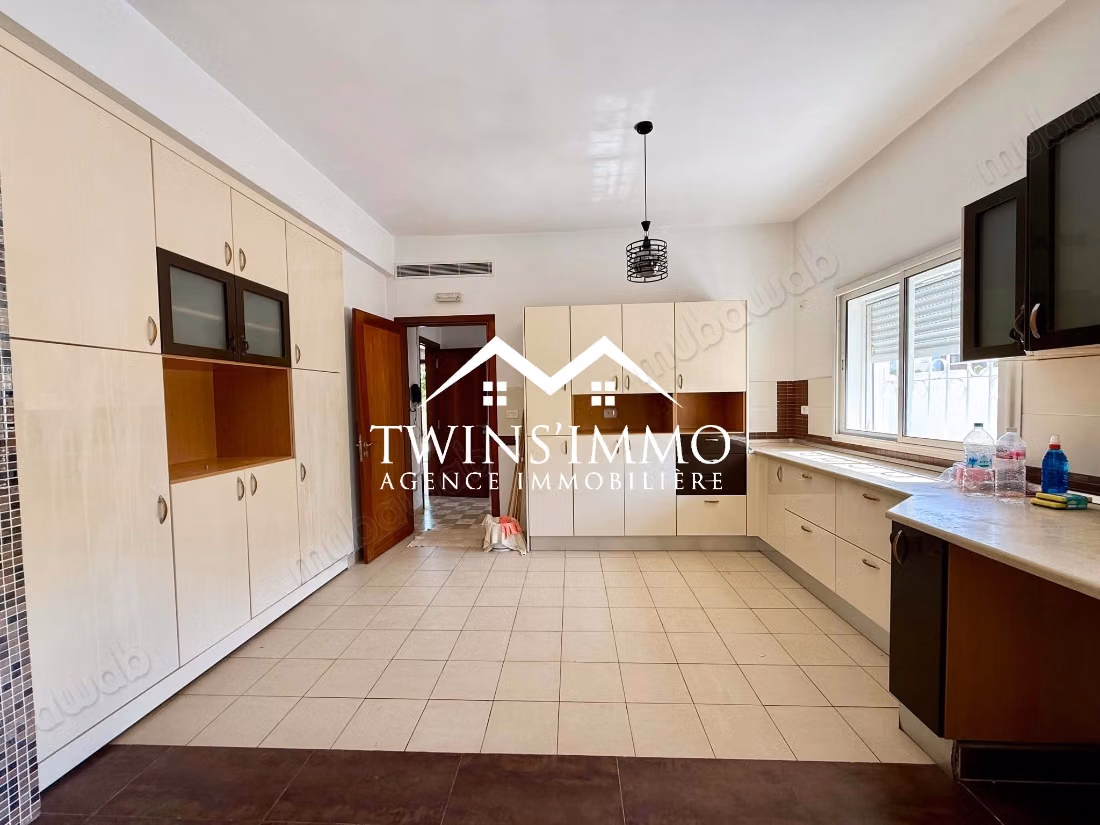 Villa à Gammarth Touristique