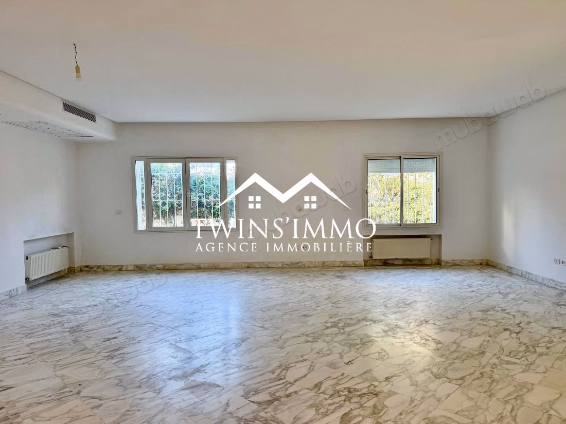 Villa à Gammarth Touristique