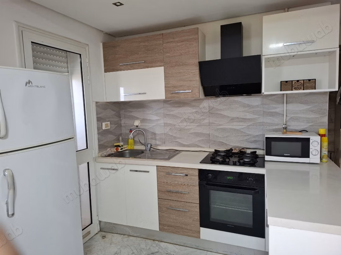 Appartement s1 meublé aux jardins de Carthage