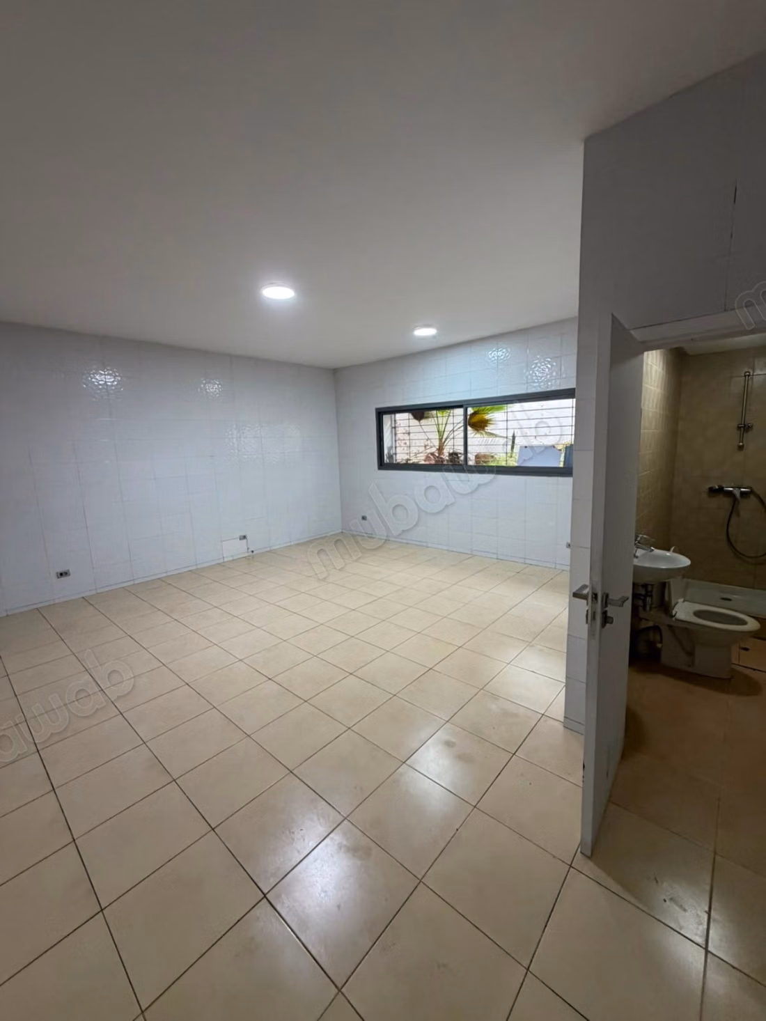 Villa moderna quasi nuova in affitto ad Ain Diab