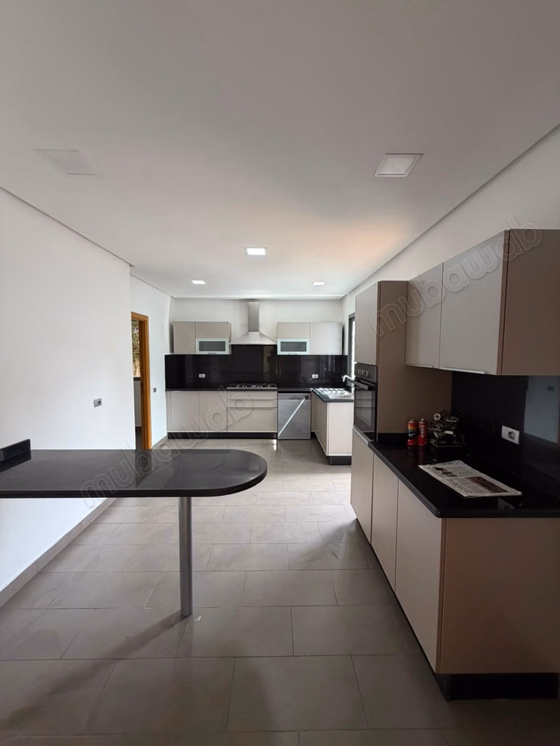 Villa moderna quasi nuova in affitto ad Ain Diab