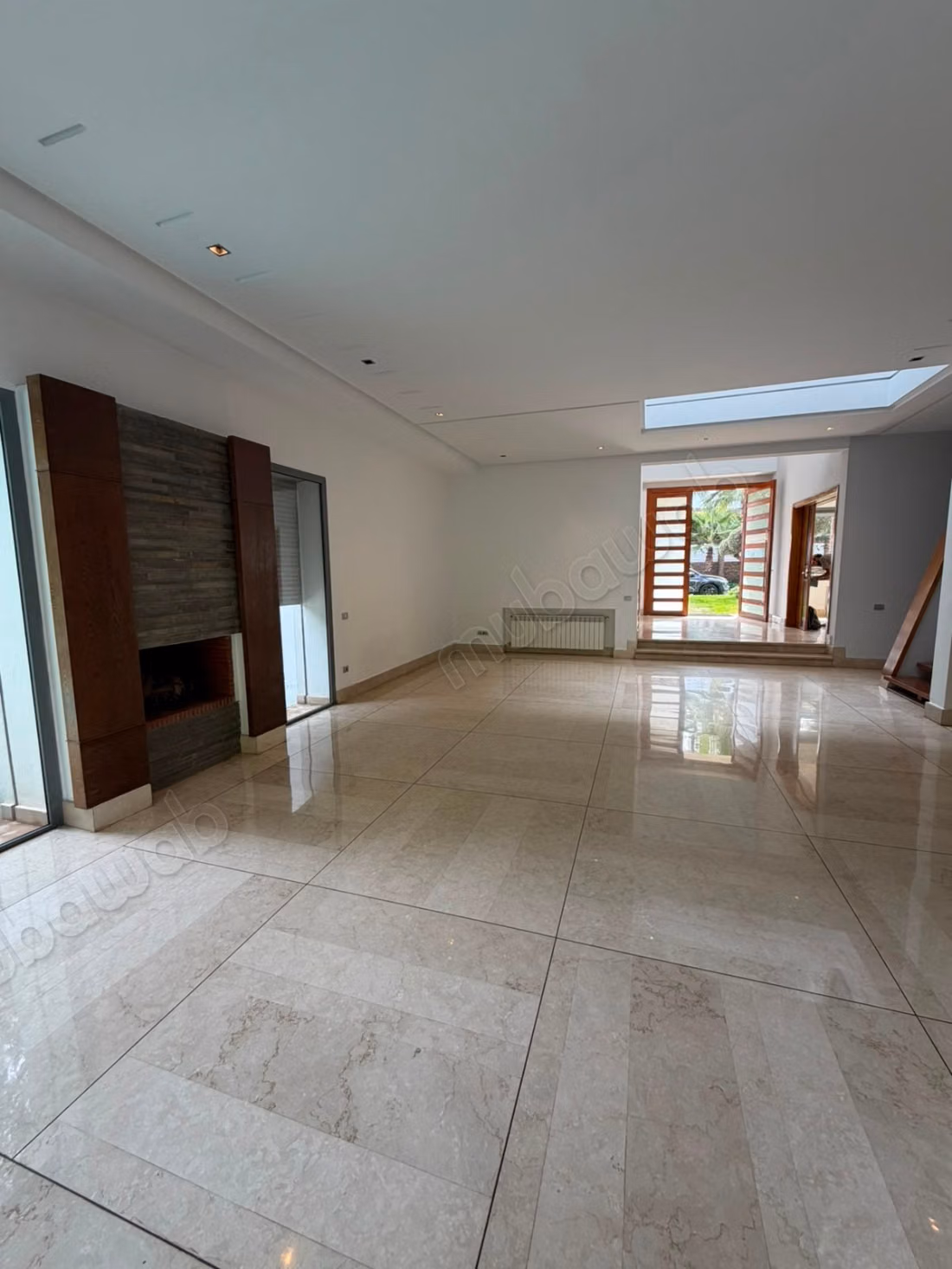 Villa moderna quasi nuova in affitto ad Ain Diab