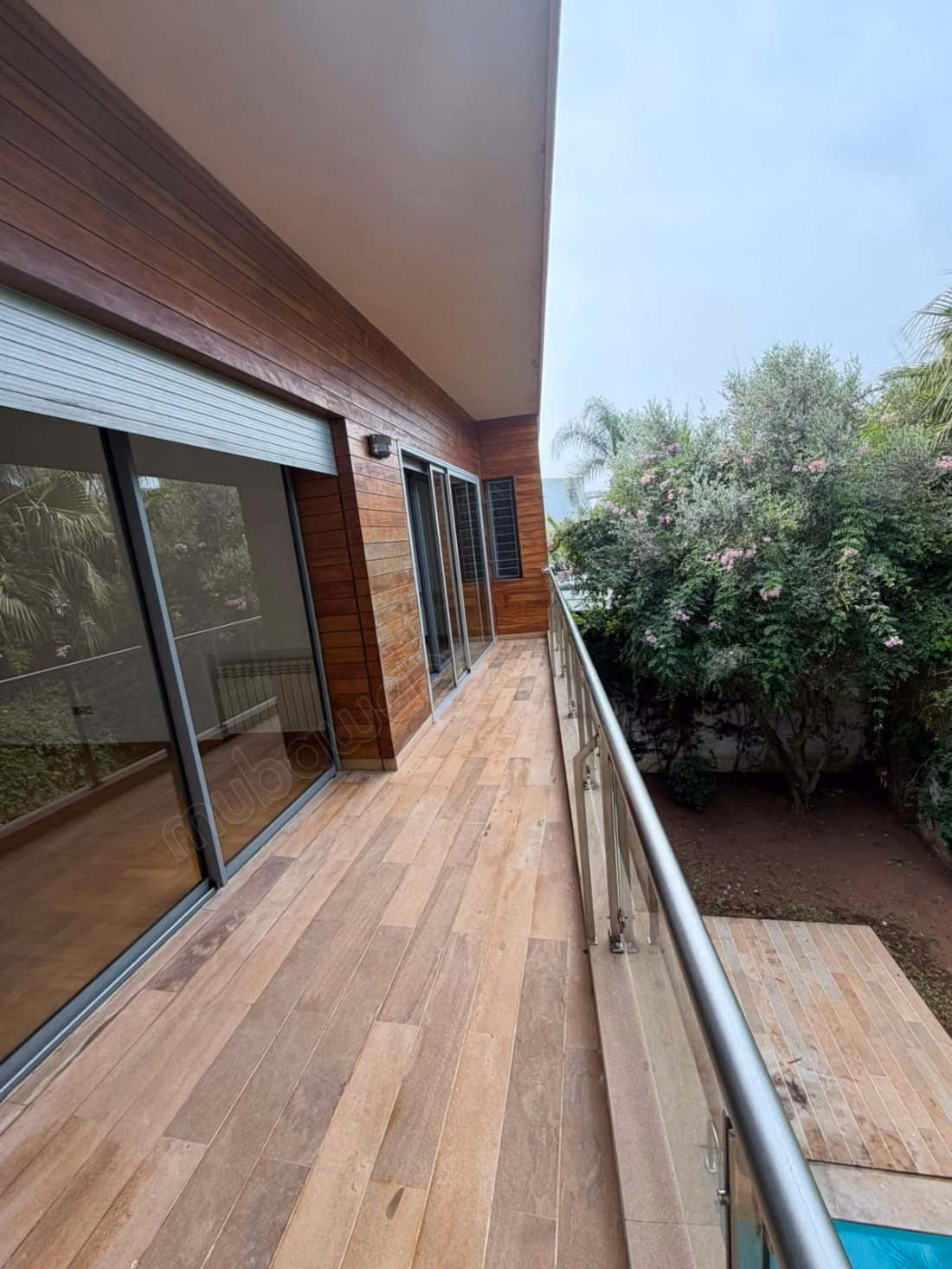 Villa moderna quasi nuova in affitto ad Ain Diab