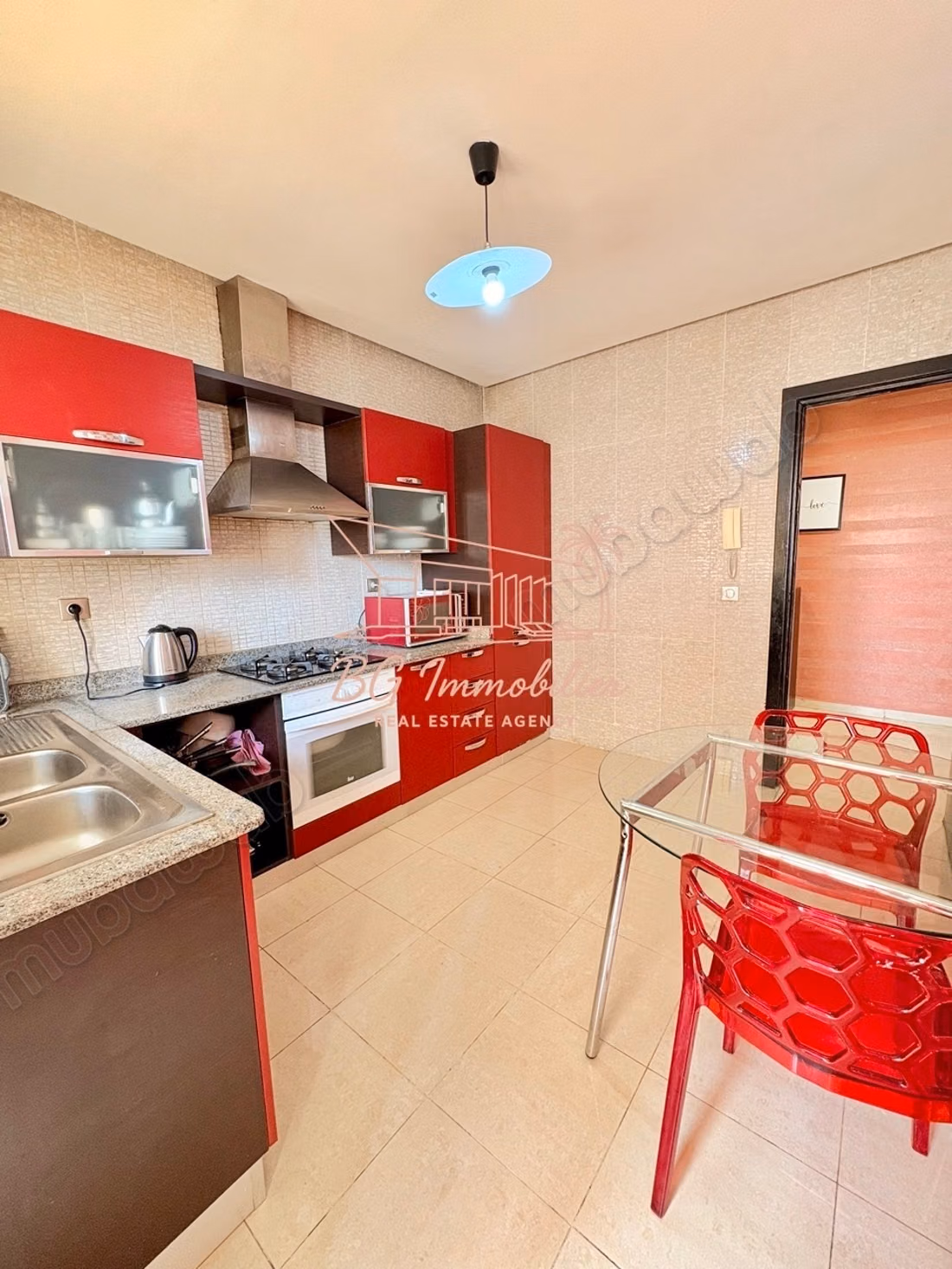 Spacieux appartement meublé résidence Piscine